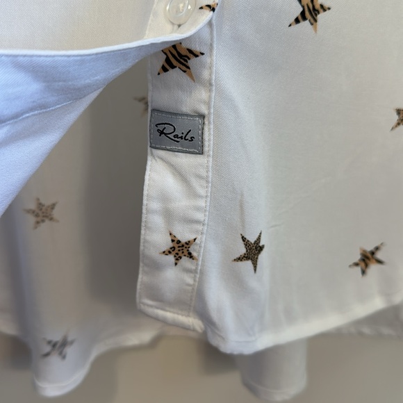 Rails NWT Rocsi Button Down Blouse - White - Small - Picture 9 of 15